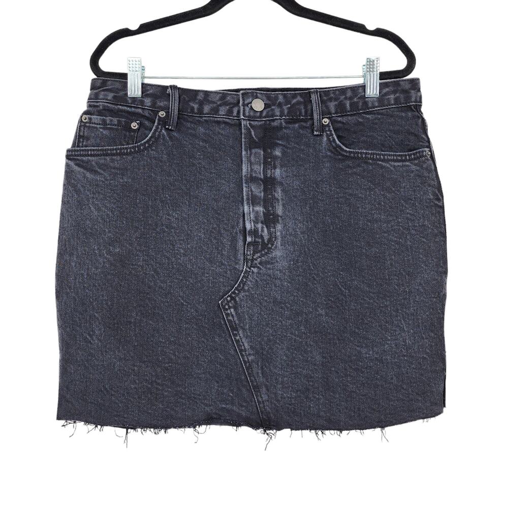 GRLFRND Button Fly Black Blaire Mini Denim Cutoff Skirt In Fly By Night Size 32